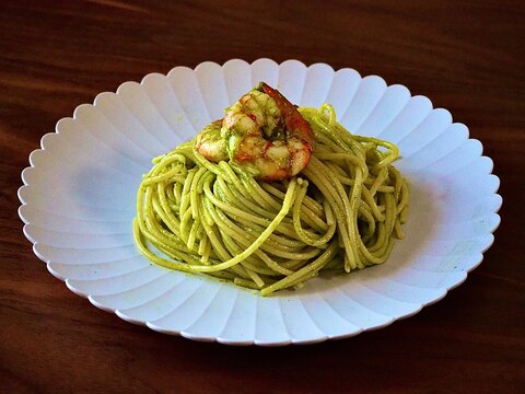 【何度も食べたくなる】海老のジェノベーゼソース